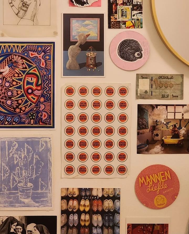 wall of small obsessions
